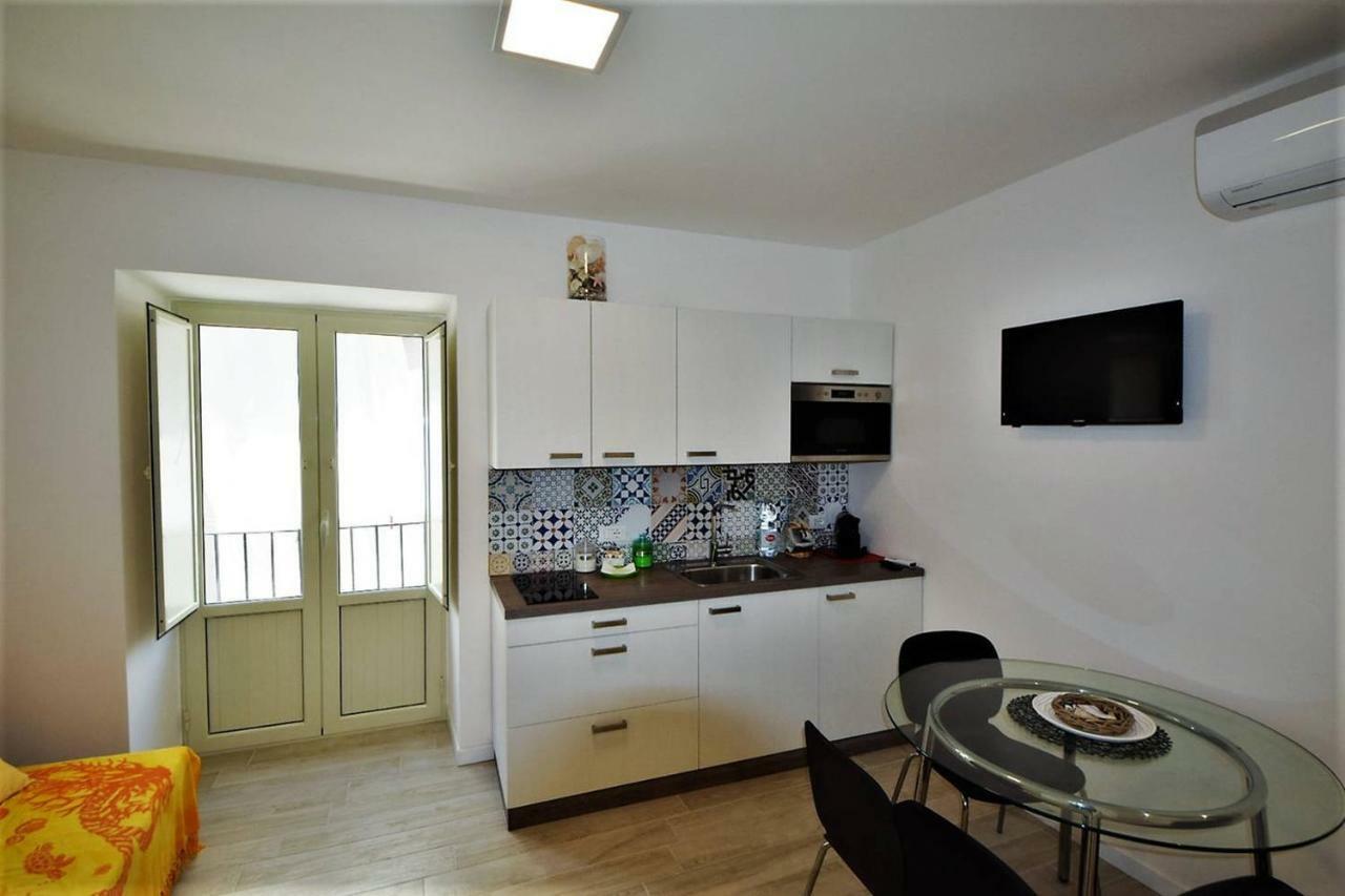 Lo Duca Apartments Cefalu Exterior photo